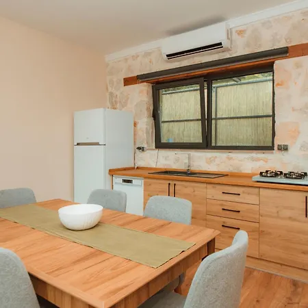 Stone Luxury Kabak וילה
