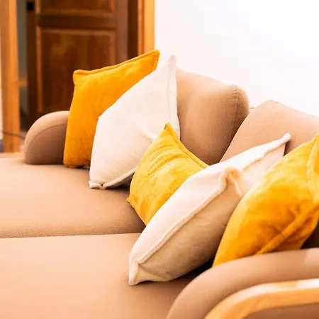 Stone Luxury Kabak וילה פאראליה