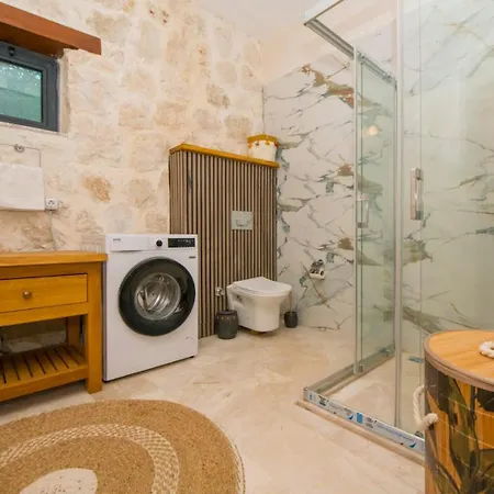 Stone Luxury Kabak